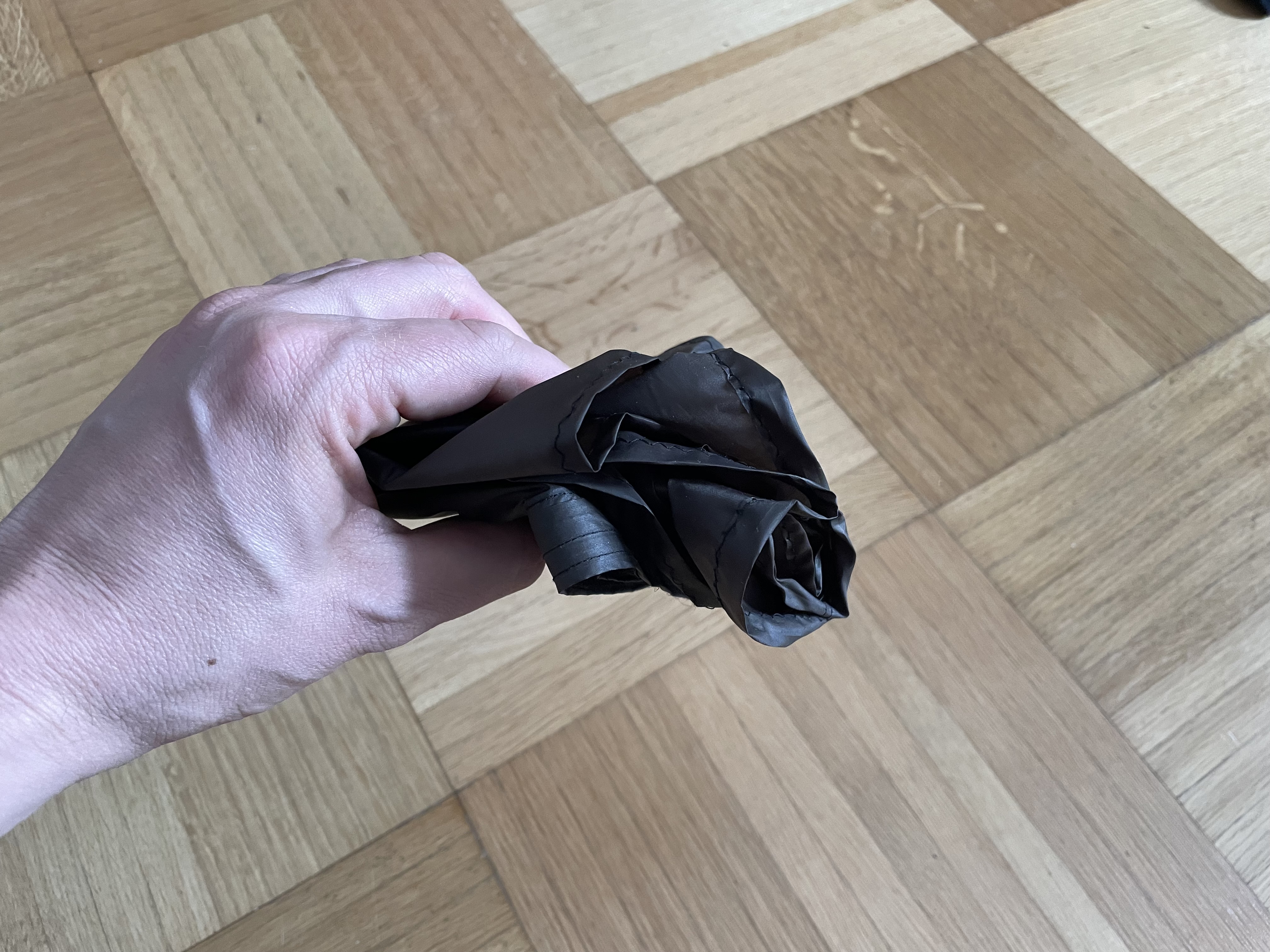 images/Produkte/Regen%20Rock/IMG_8435.jpeg#joomlaImage://local-images/Produkte/Regen Rock/IMG_8435.jpeg?width=4032&height=3024